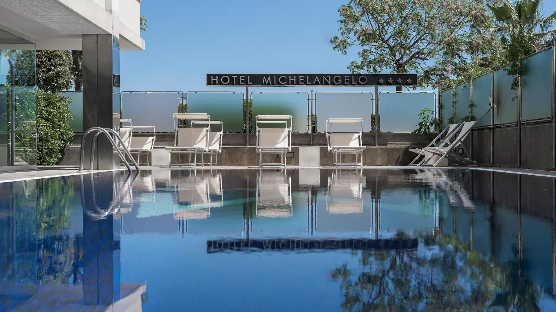 Hotel Michelangelo Риччоне
