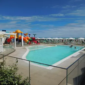 Hotel Linda - Family - Nuova Costruzione Antisismica, Riccione