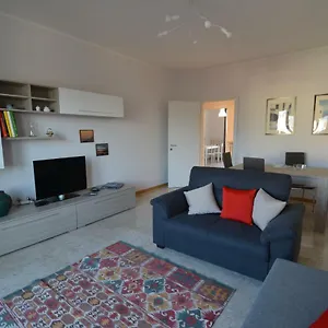Appartement Biroldi
