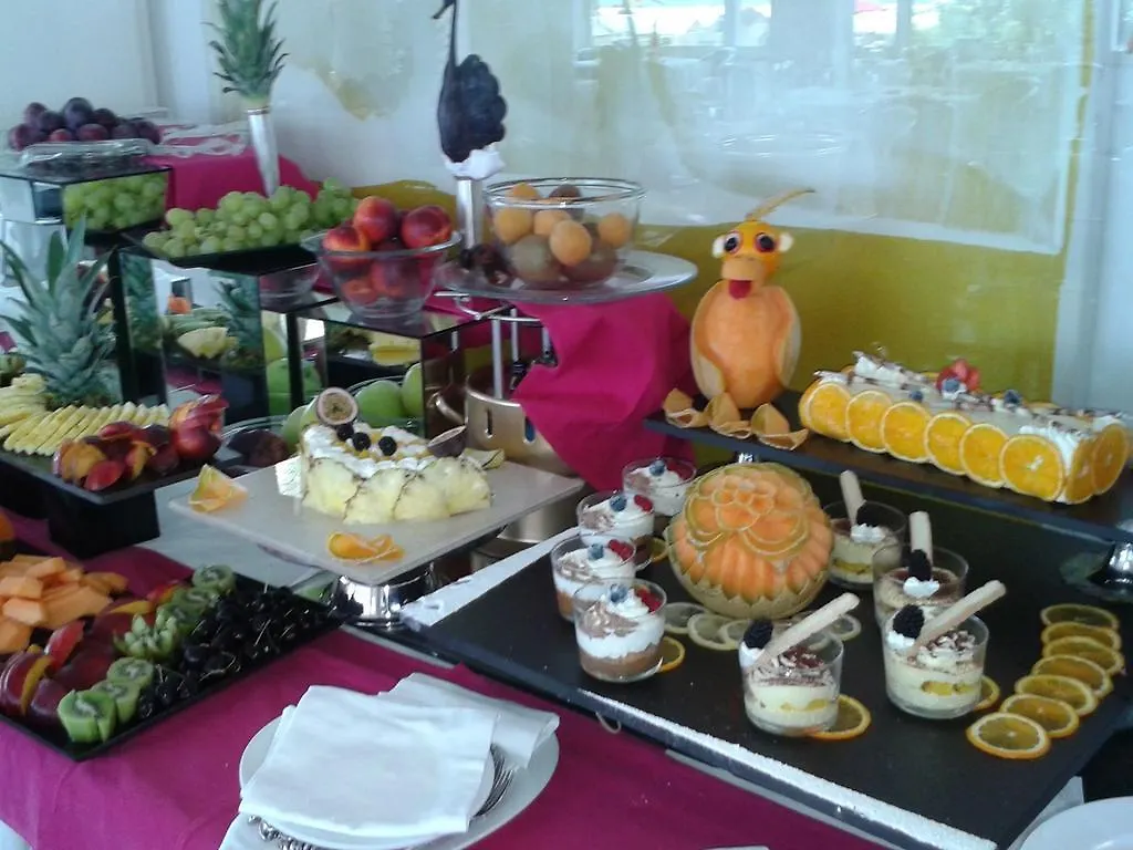Hotel Michelangelo Riccione 4*,  Italie